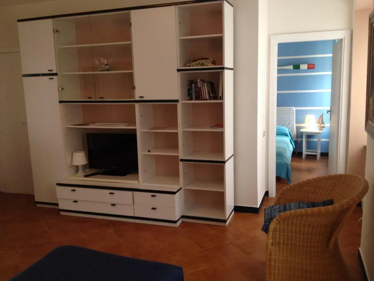 Beach Paradise Apartment Levanto 0*,  Italy